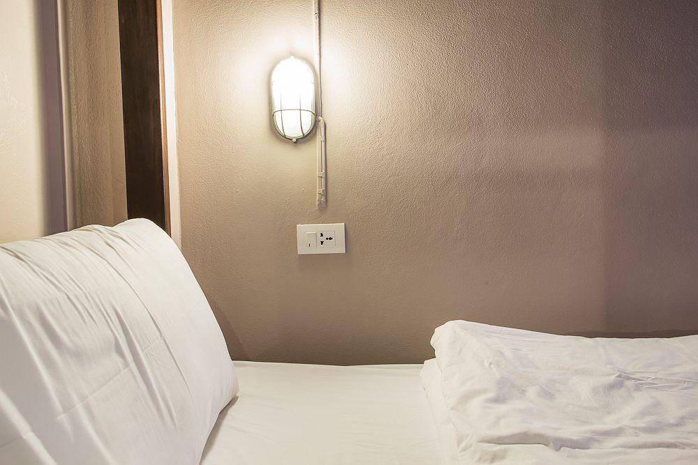 Pak-Up Hostel Краби Экстерьер фото