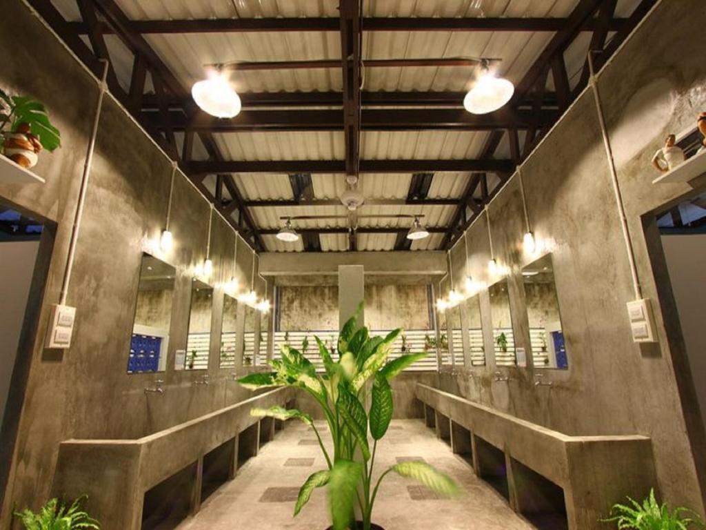 Pak-Up Hostel Краби Экстерьер фото