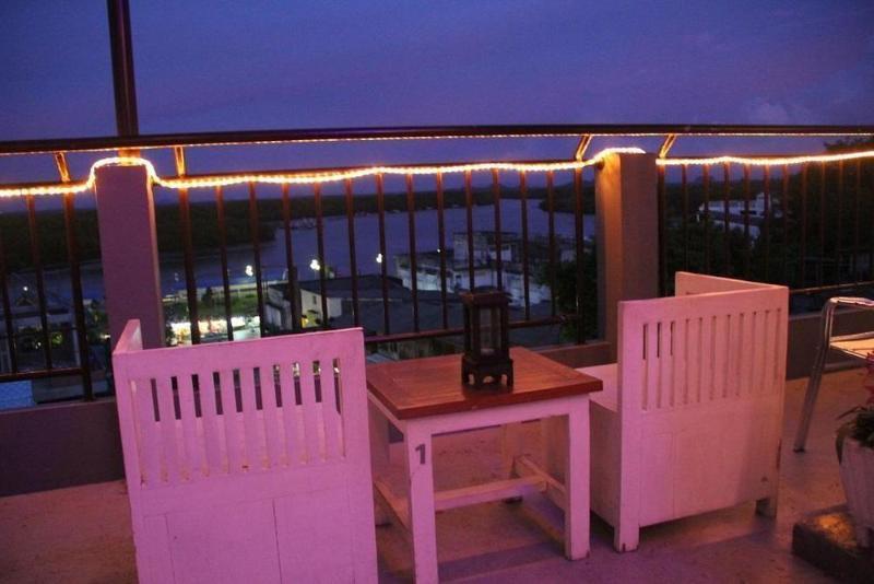 Pak-Up Hostel Краби Экстерьер фото